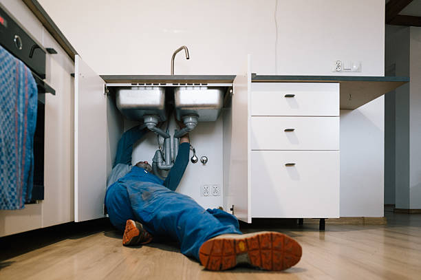 Professional Drain Cleaning technician working in Fabens, TX